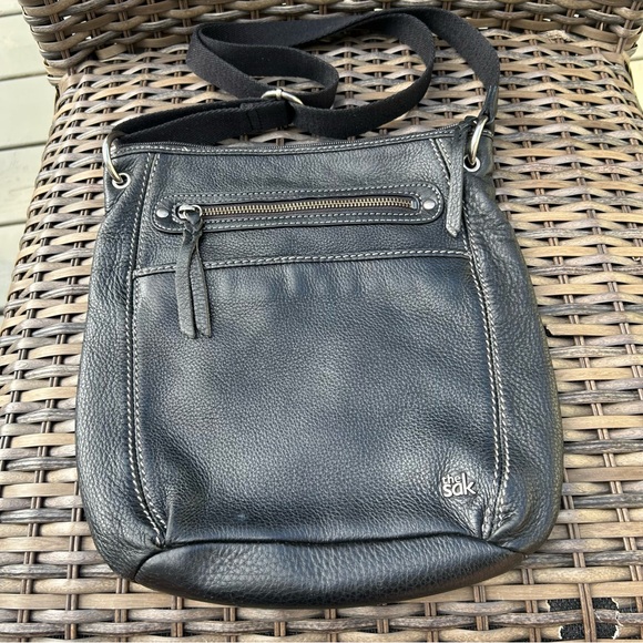 The Sak Handbags - The Sak Black Leather Crossbody Bag Multiple Outside Pockets Zippered Closure